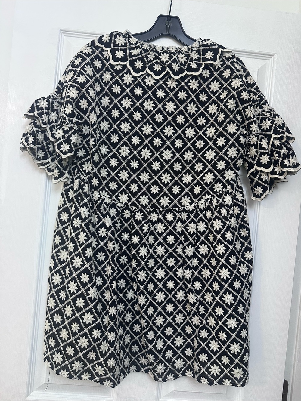 STORIA dress floral size small babydoll black and white - Picture 4 of 4